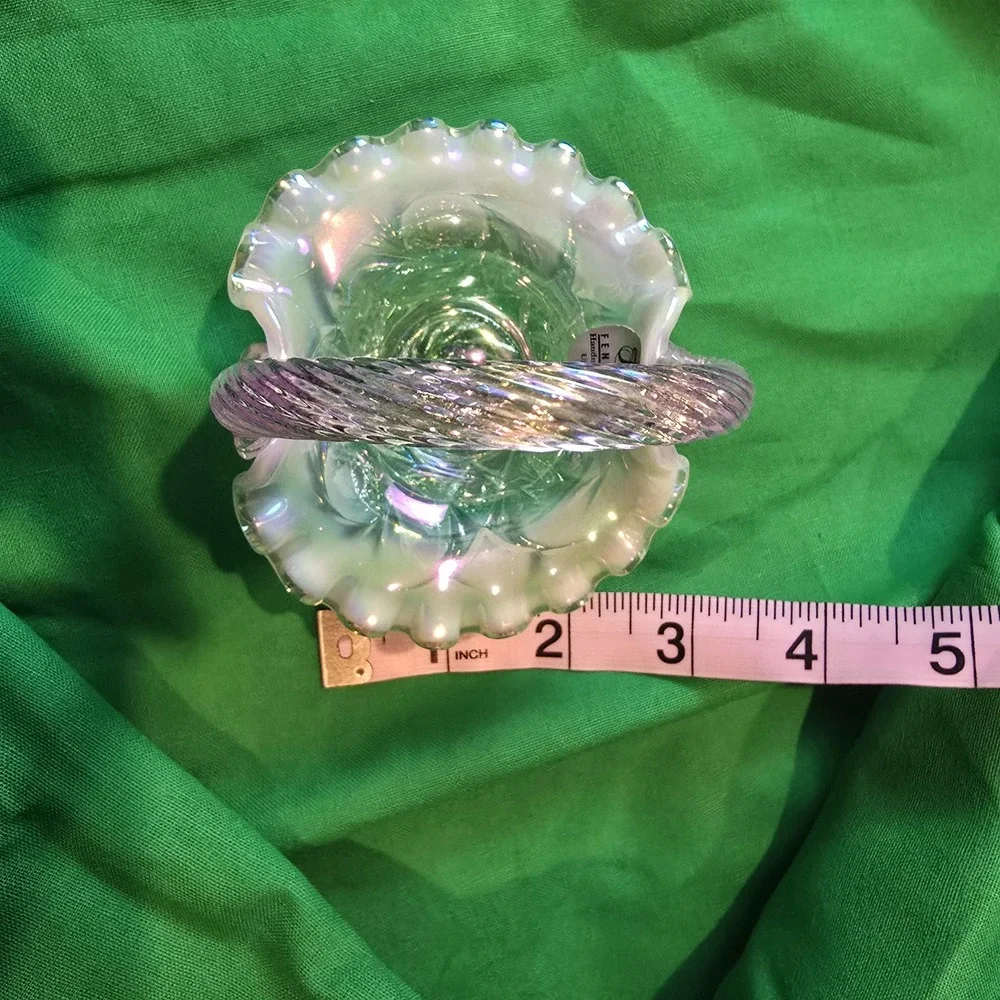 Vintage Fenton Collectable‎ hand blown glass Basket